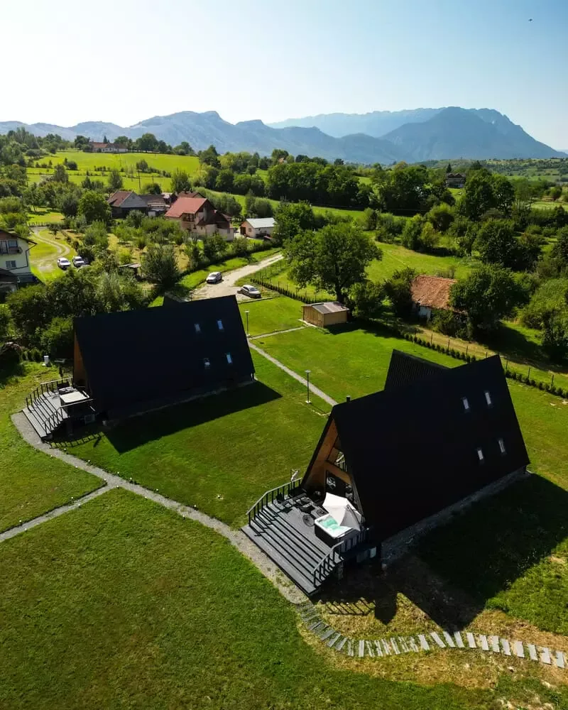 Vino Chalets Bran